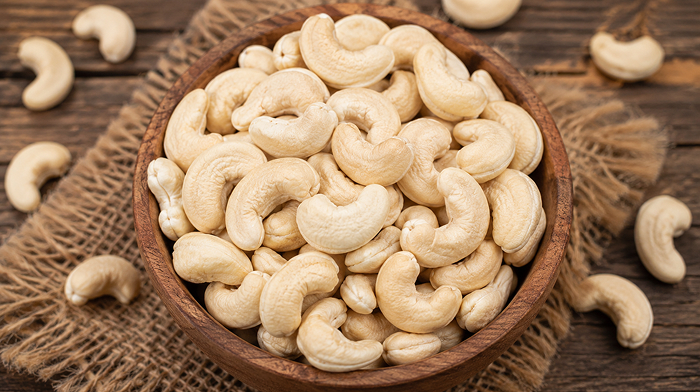 raw-cashew-nuts-aaradhya-global-trade